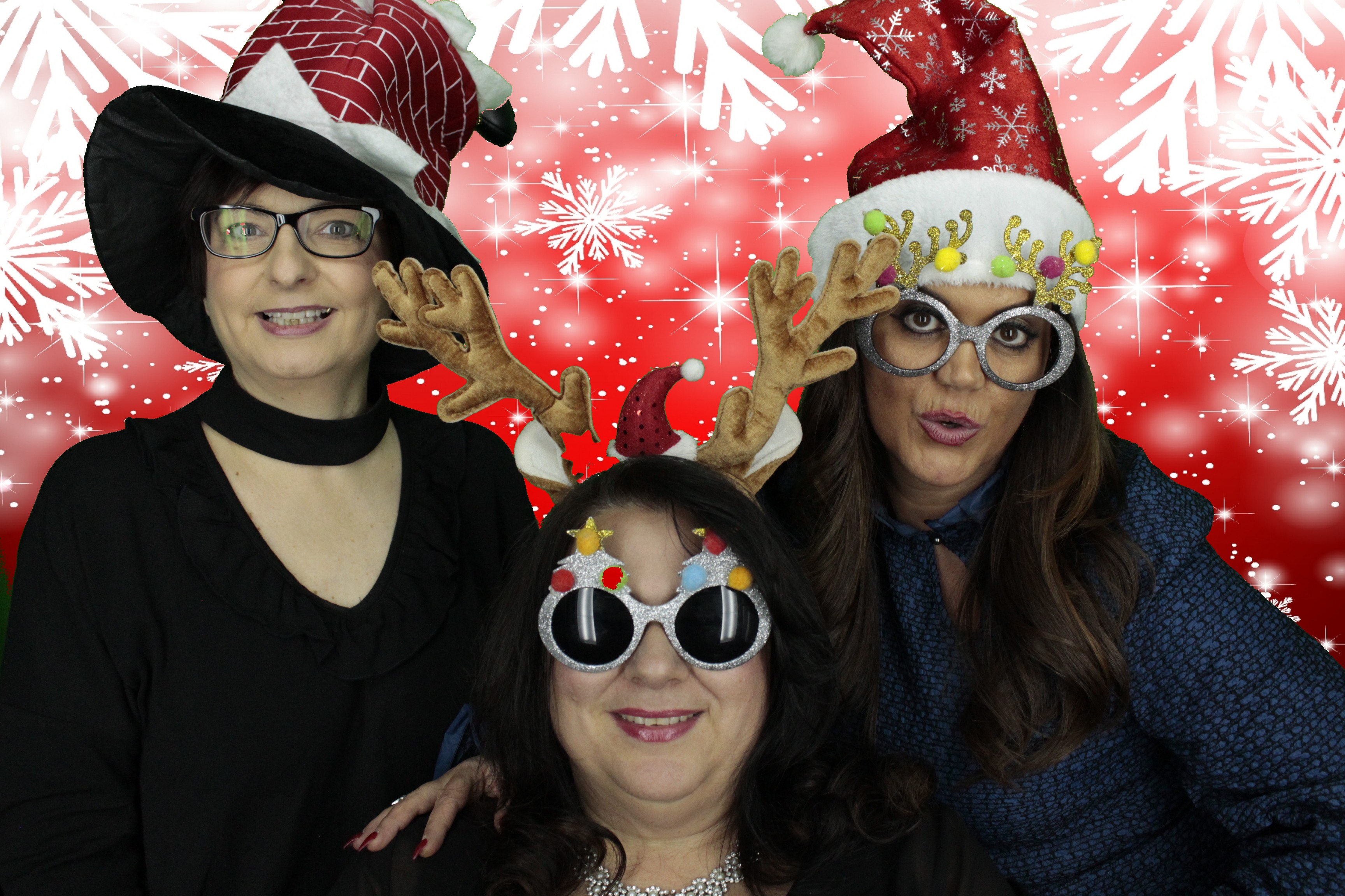 Silvermere Christmas Party | View more photos from the event at gallery.myphotoboothexperience.co.uk/u/MyPhotoBoothExperienceLtd/Silvermere-Christmas-Party-3